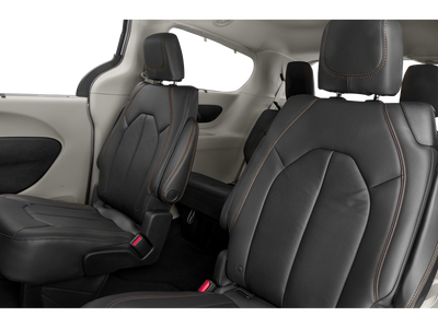 2018 Chrysler Pacifica Touring L Plus w/DVD