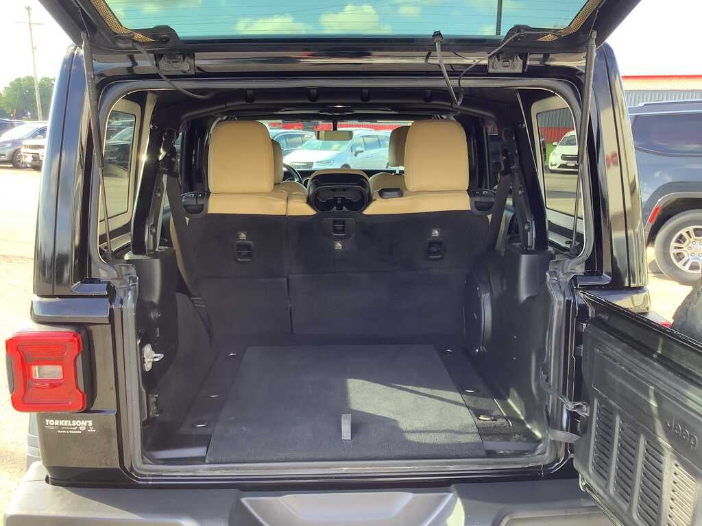 2018 Jeep Wrangler Unlimited Sahara 4x4