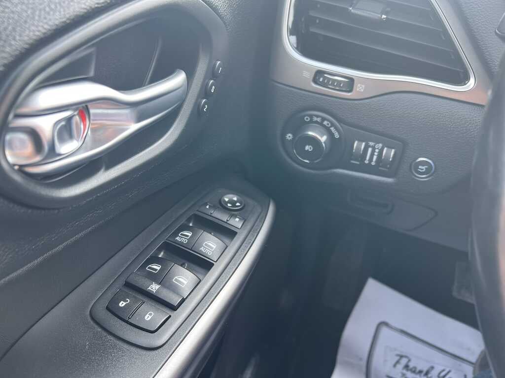 2020 Jeep Cherokee Limited 4x4