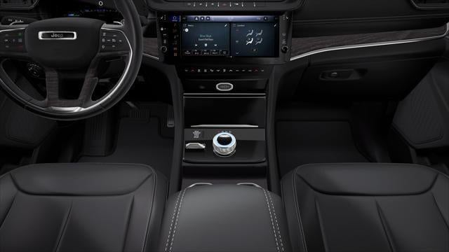2027 Jeep Grand Cherokee GRAND CHEROKEE LIMITED 4X4