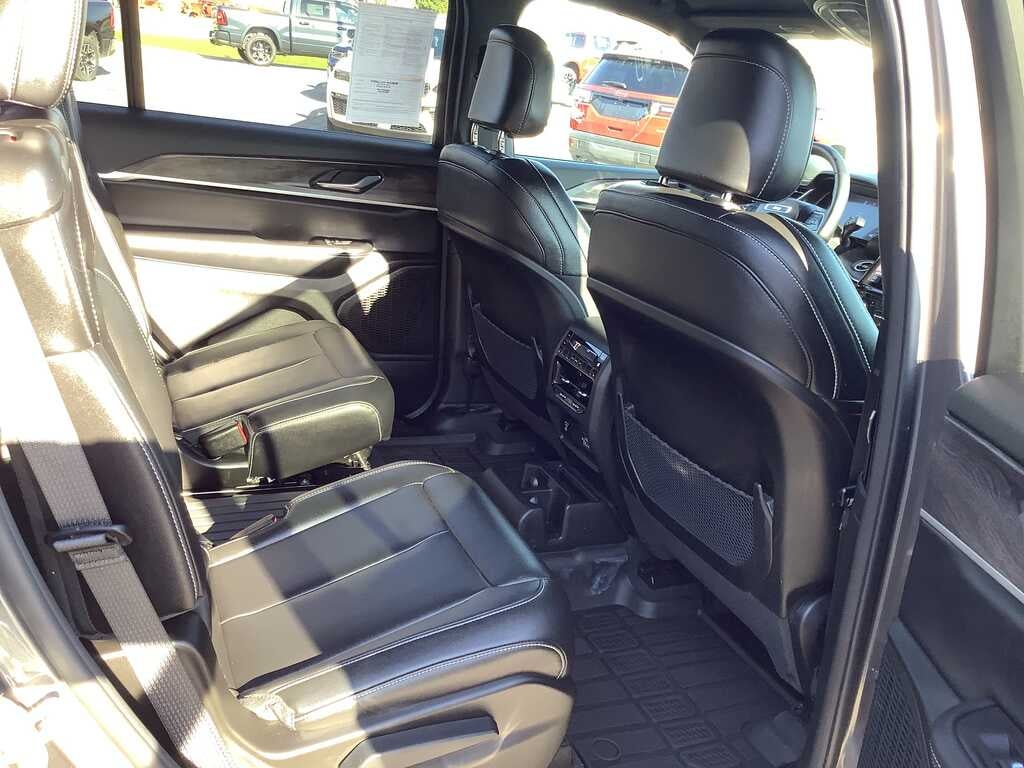 2024 Jeep Grand Cherokee L Limited 4x4