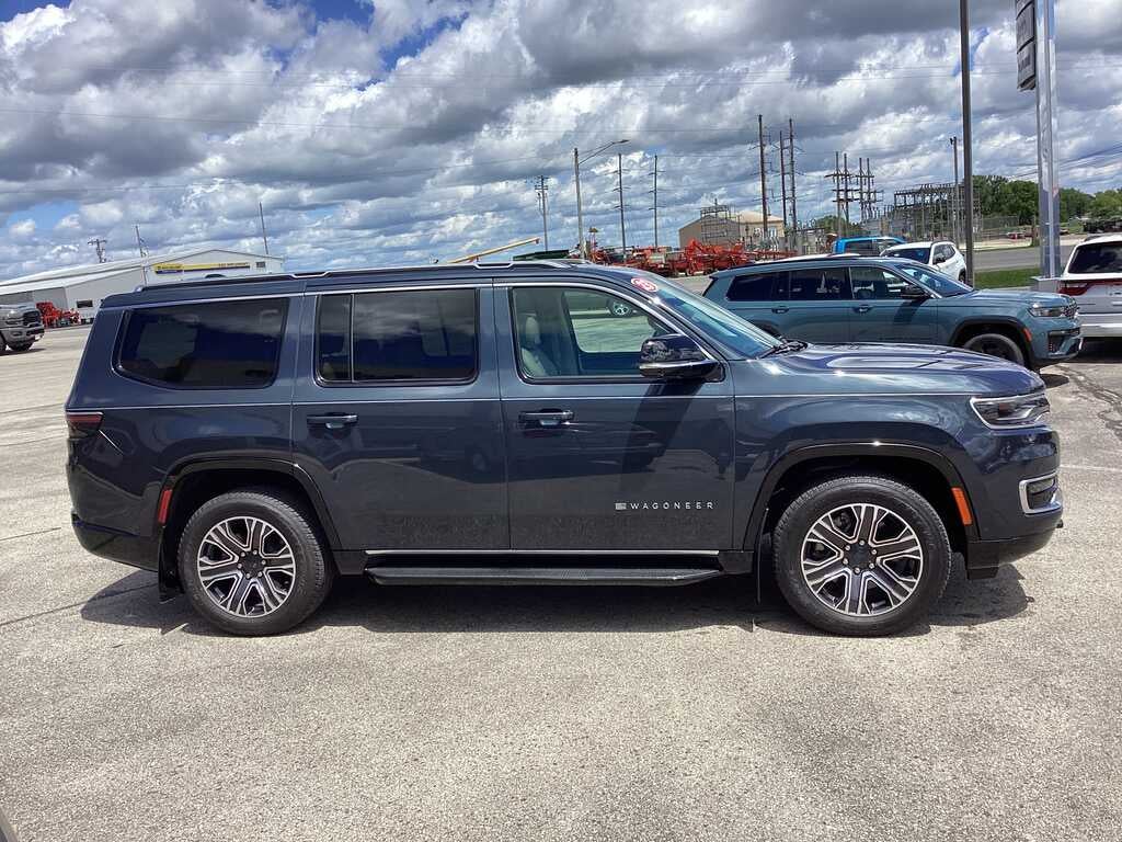 2023 Jeep Wagoneer Series I 4x4