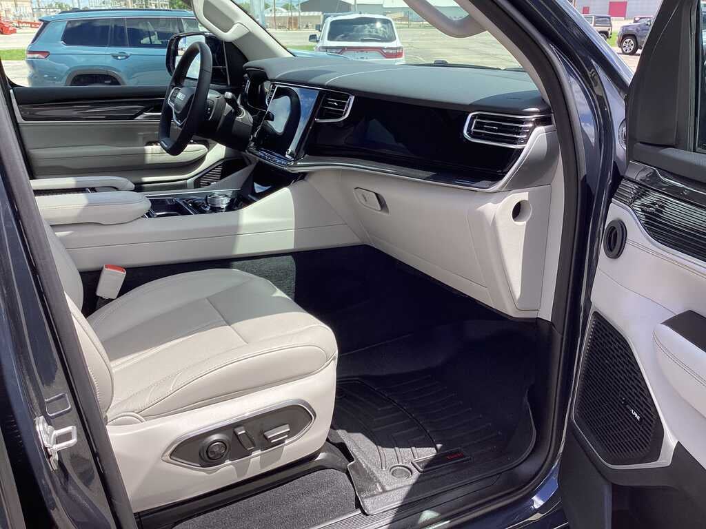 2023 Jeep Wagoneer Series I 4x4