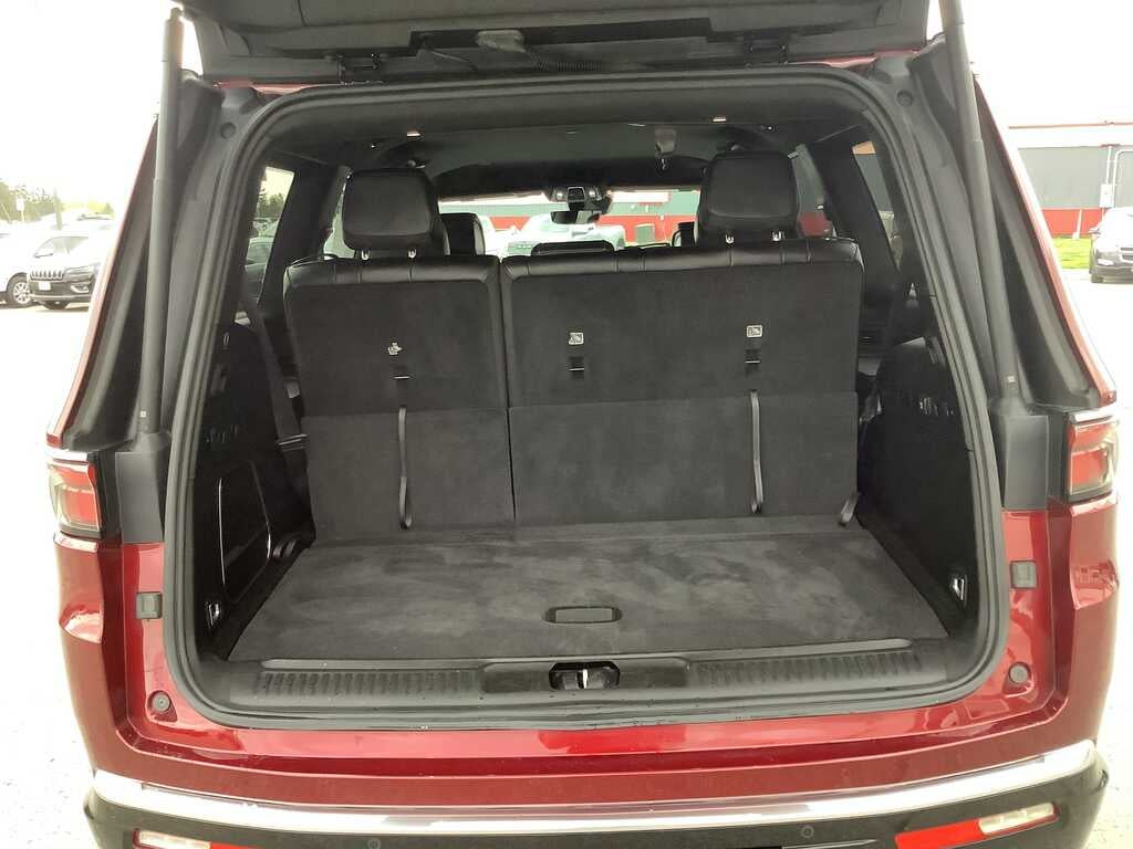 2024 Jeep Wagoneer Series II 4x4