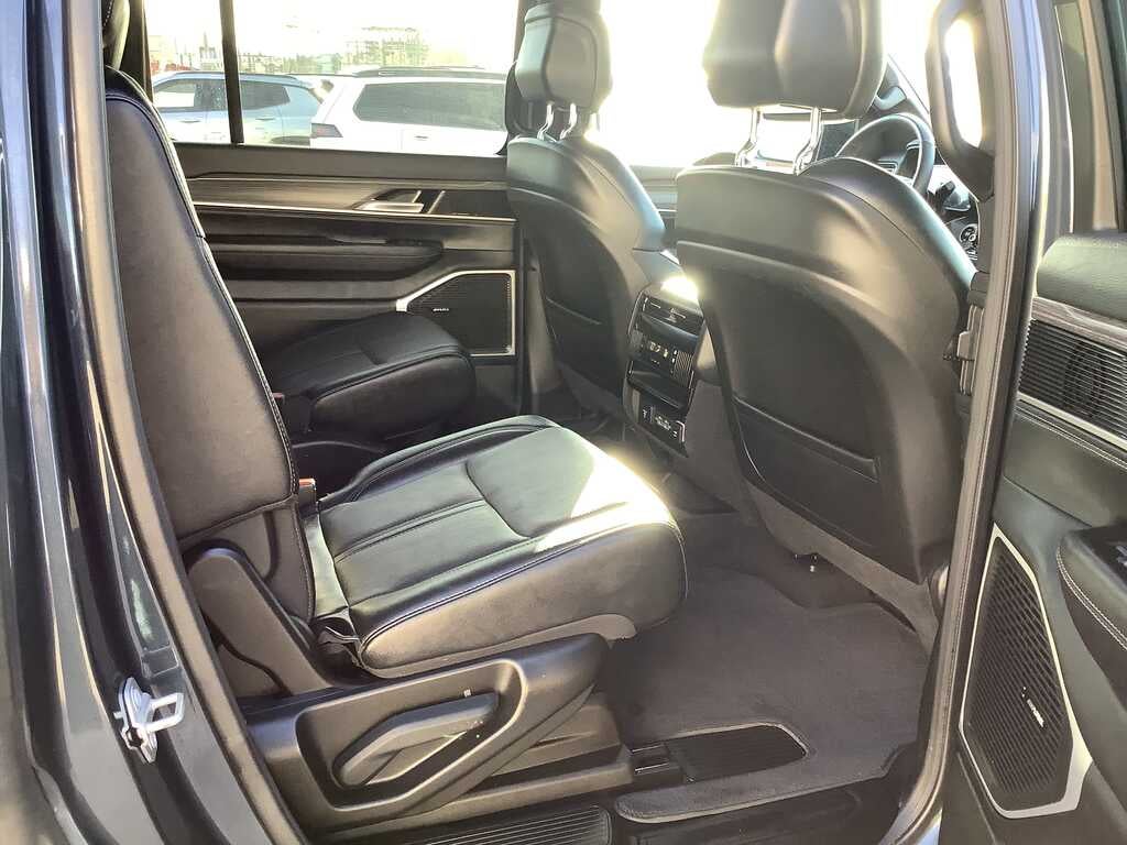 2024 Jeep Wagoneer Series II 4x4