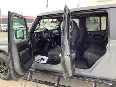 2021 Jeep Gladiator Sport S 4x4