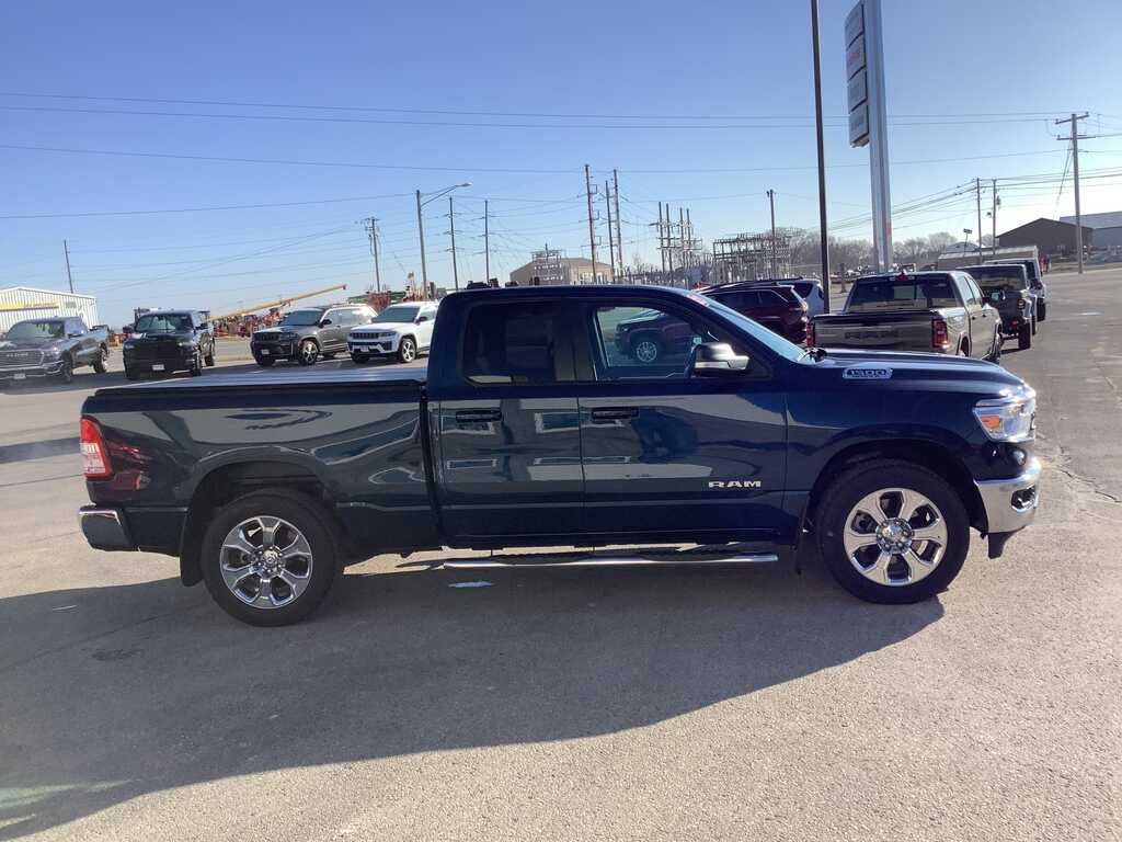 2022 RAM 1500 Big Horn Quad Cab 4x4 6'4' Box