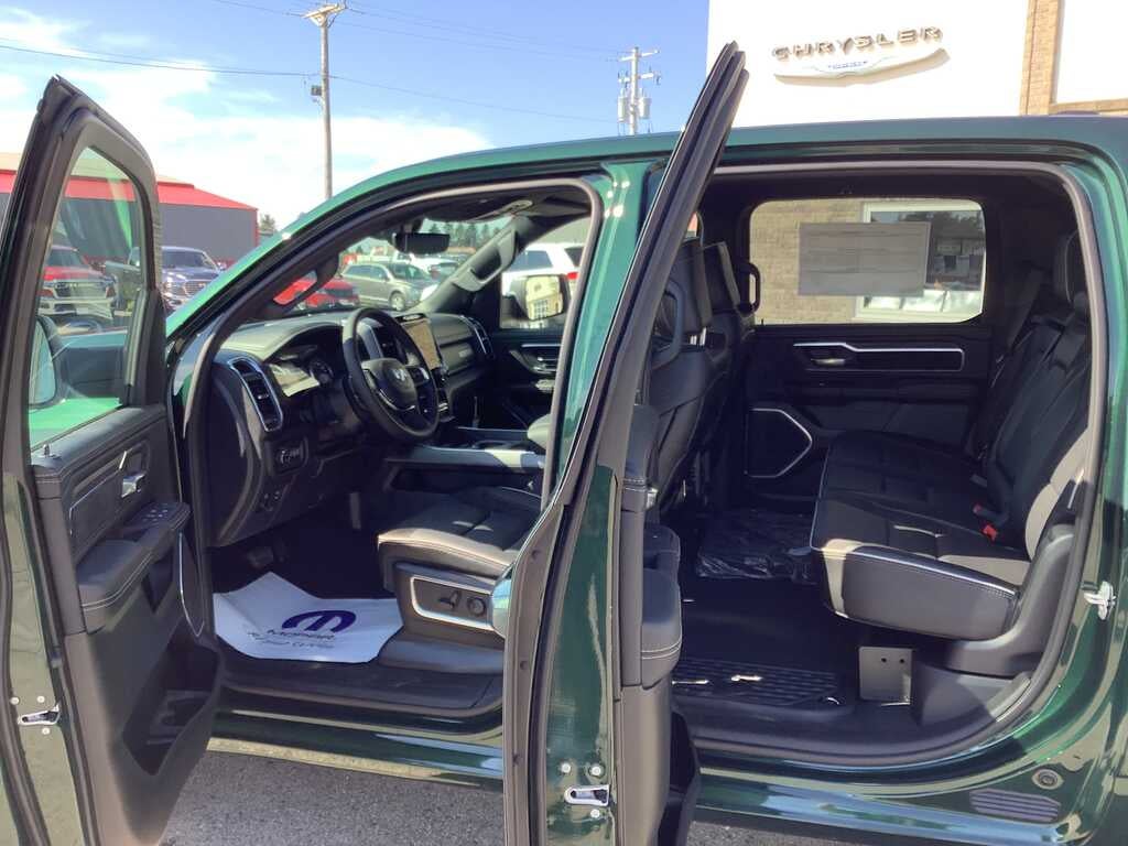 2027 RAM Ram 1500 RAM 1500 LARAMIE CREW CAB 4X4 5'7' BOX