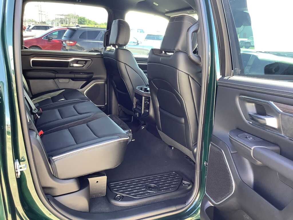 2027 RAM Ram 1500 RAM 1500 LARAMIE CREW CAB 4X4 5'7' BOX
