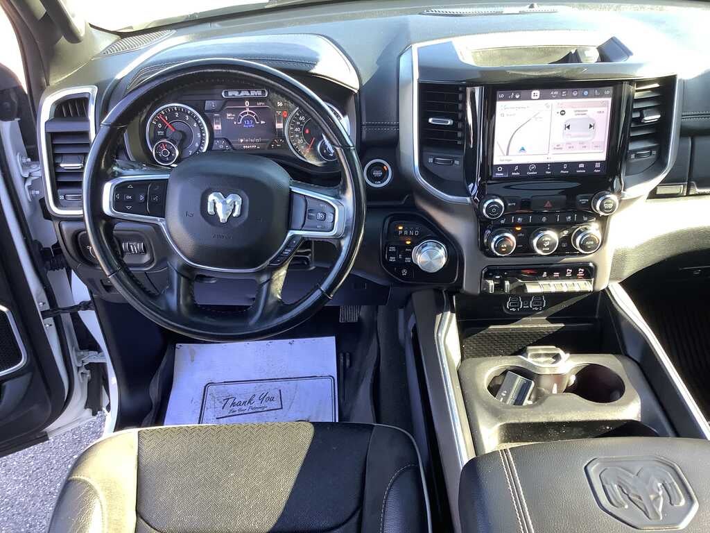 2022 RAM 1500 Laramie Crew Cab 4x4 6'4' Box