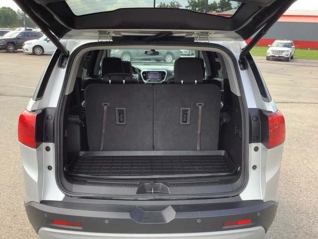2019 GMC Acadia SLE-2