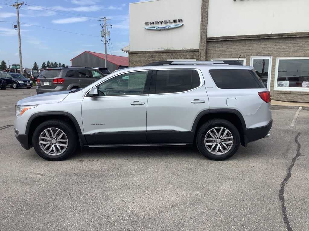 2019 GMC Acadia SLE-2