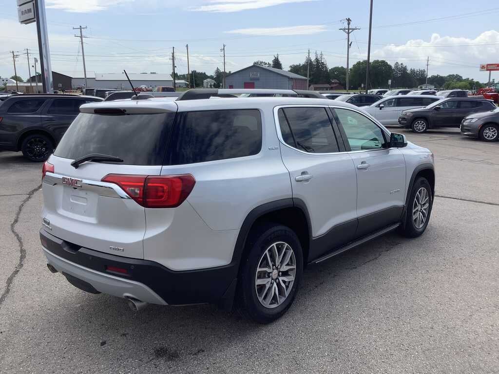 2019 GMC Acadia SLE-2
