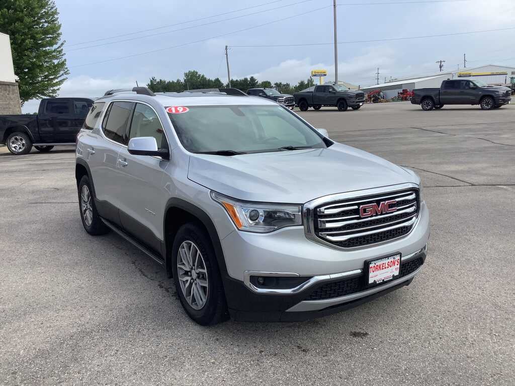 2019 GMC Acadia SLE-2