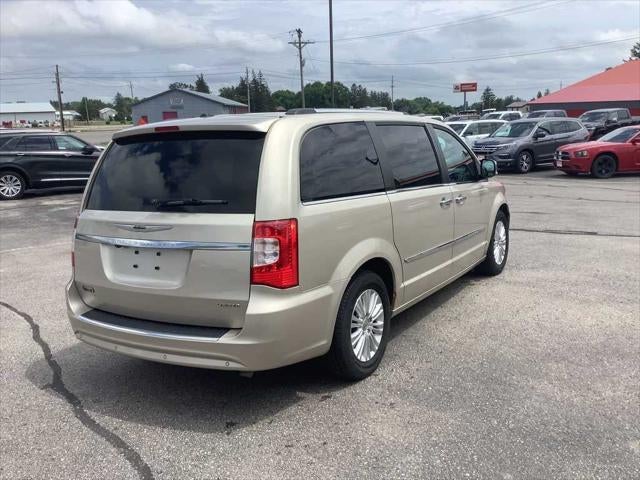 2014 Chrysler Town & Country Limited