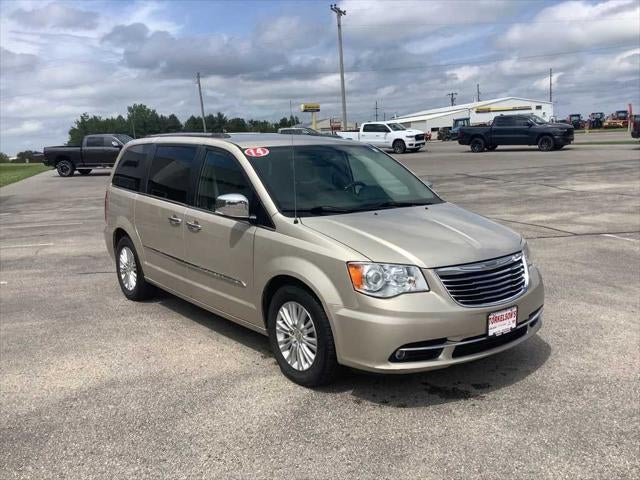 2014 Chrysler Town & Country Limited