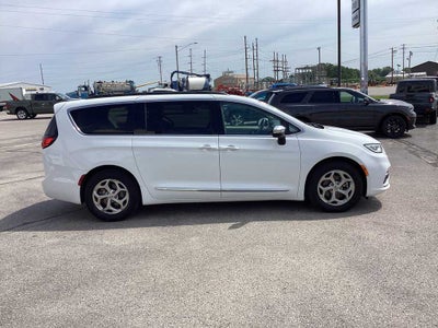 2023 Chrysler Pacifica Limited