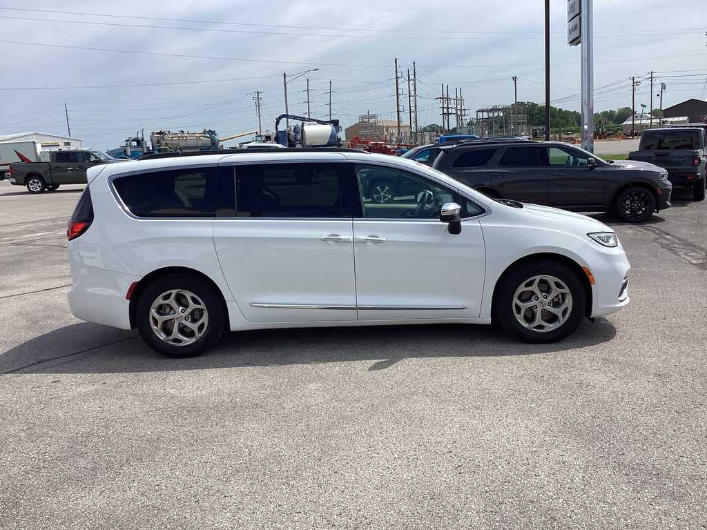 2023 Chrysler Pacifica Limited