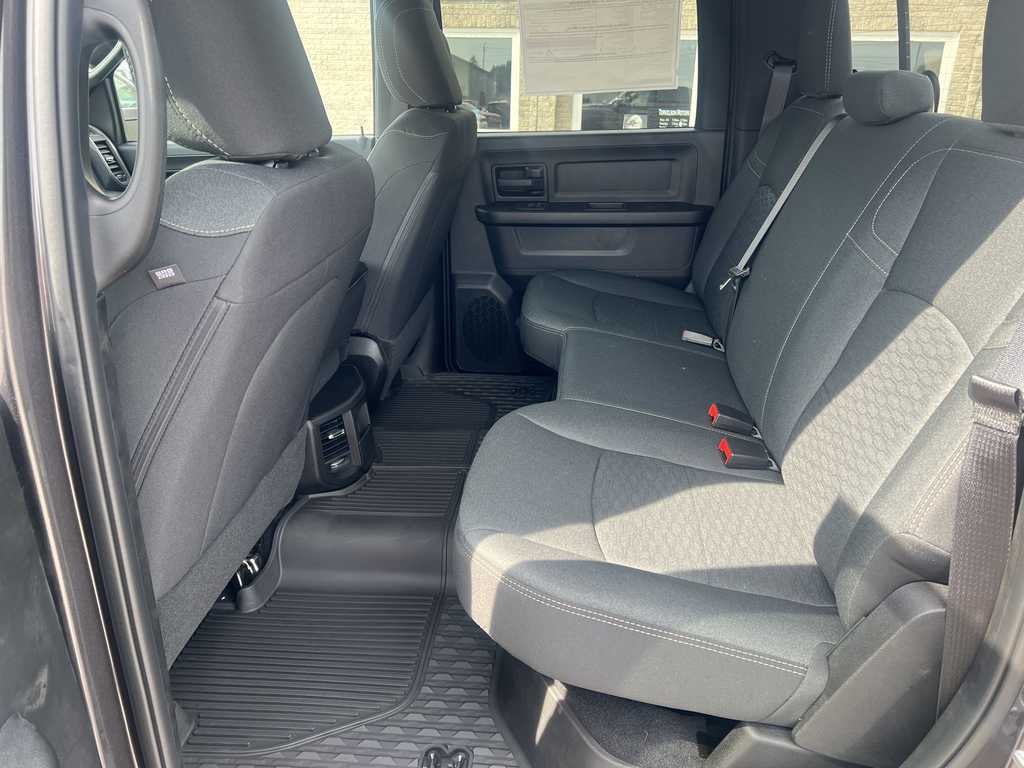 2026 RAM Ram 2500 RAM 2500 WARLOCK CREW CAB 4X4 6'4' BOX