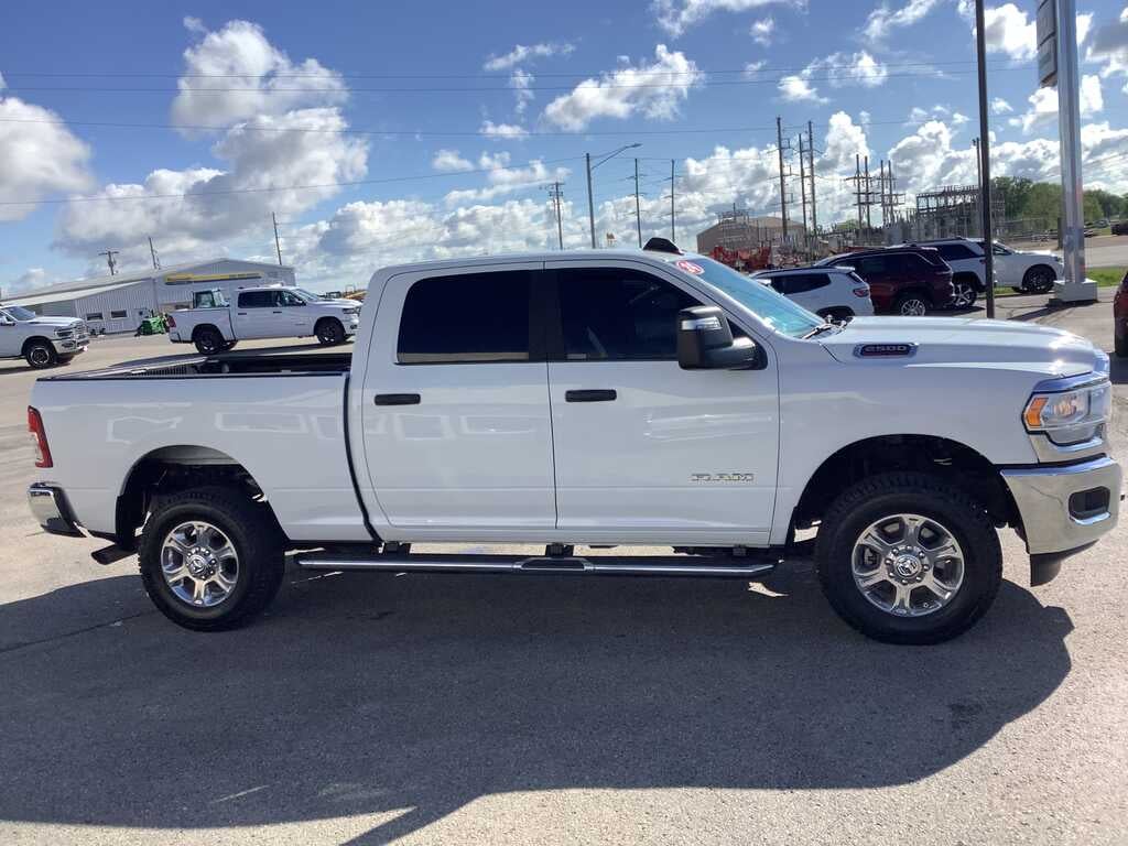 2024 RAM 2500 Big Horn Crew Cab 4x4 6'4' Box