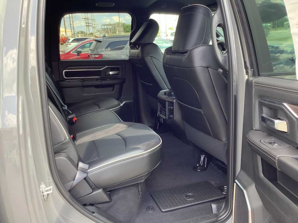 2027 RAM 2500 Laramie
