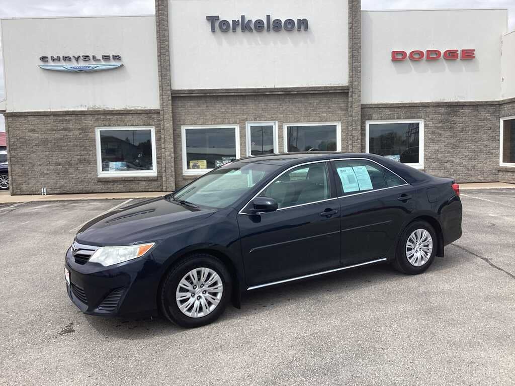 2014 Toyota Camry LE