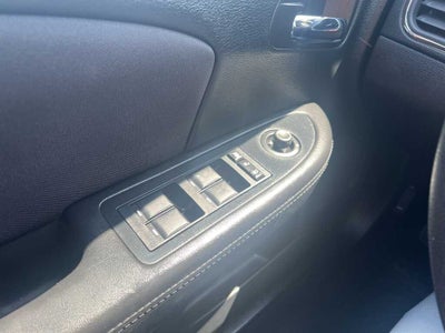 2013 Chrysler 200 LX