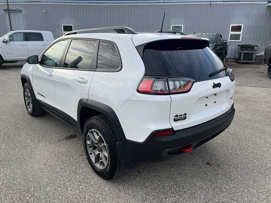 2023 Jeep Cherokee Trailhawk 4x4