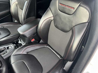 2023 Jeep Cherokee Trailhawk 4x4