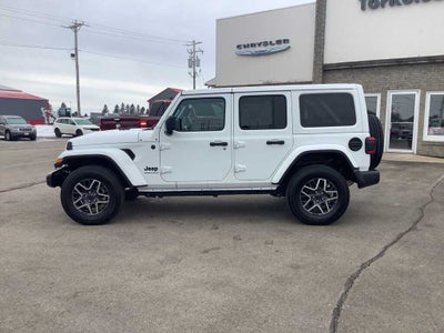2025 Jeep Wrangler 4-Door Sahara 4x4