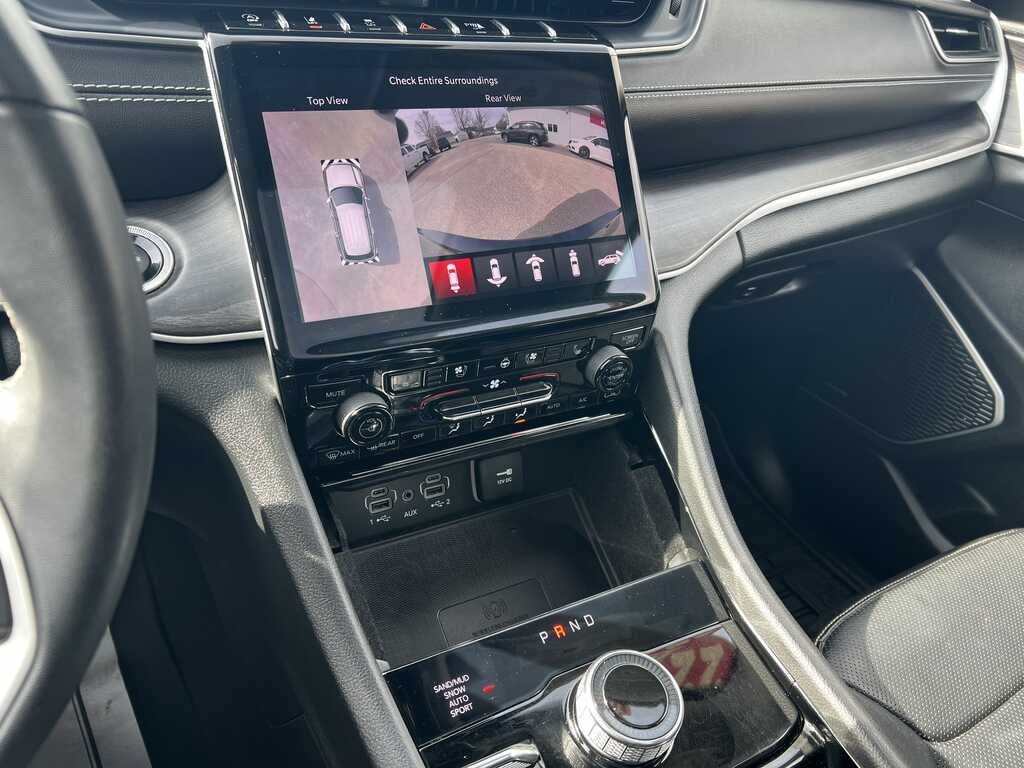 2022 Jeep Grand Cherokee L Limited 4x4