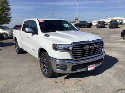 2025 RAM 1500 Laramie Crew Cab 4x4 5'7' Box
