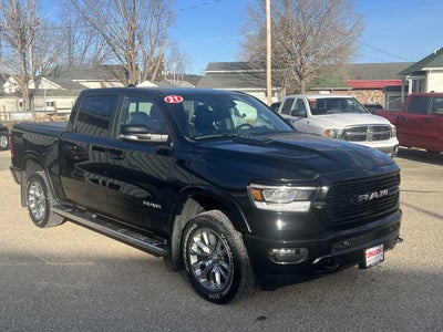 2021 RAM 1500 Laramie Crew Cab 4x4 5'7' Box