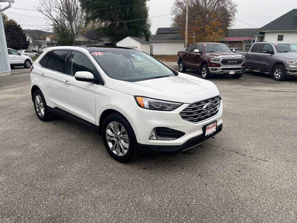2022 Ford Edge Titanium