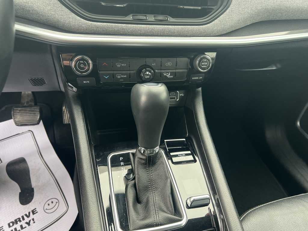 2022 Jeep Compass Latitude Lux 4x4