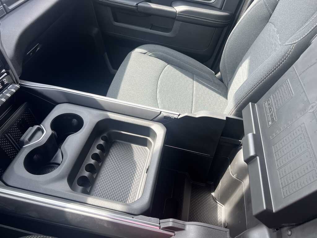 2026 RAM 2500 Big Horn Crew Cab 4x4 6'4' Box