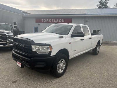 2022 RAM 2500 Tradesman Crew Cab 4x4 8' Box
