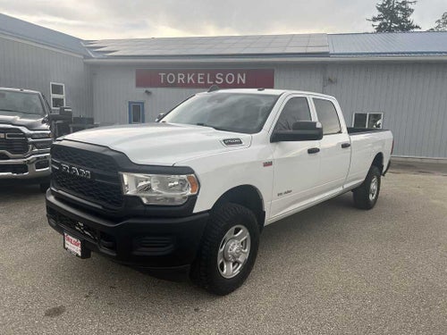 2022 RAM 2500 Tradesman Crew Cab 4x4 8' Box