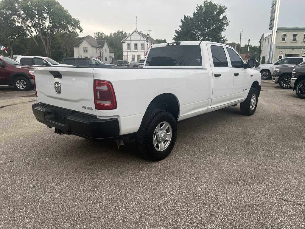 2022 RAM 2500 Tradesman Crew Cab 4x4 8' Box
